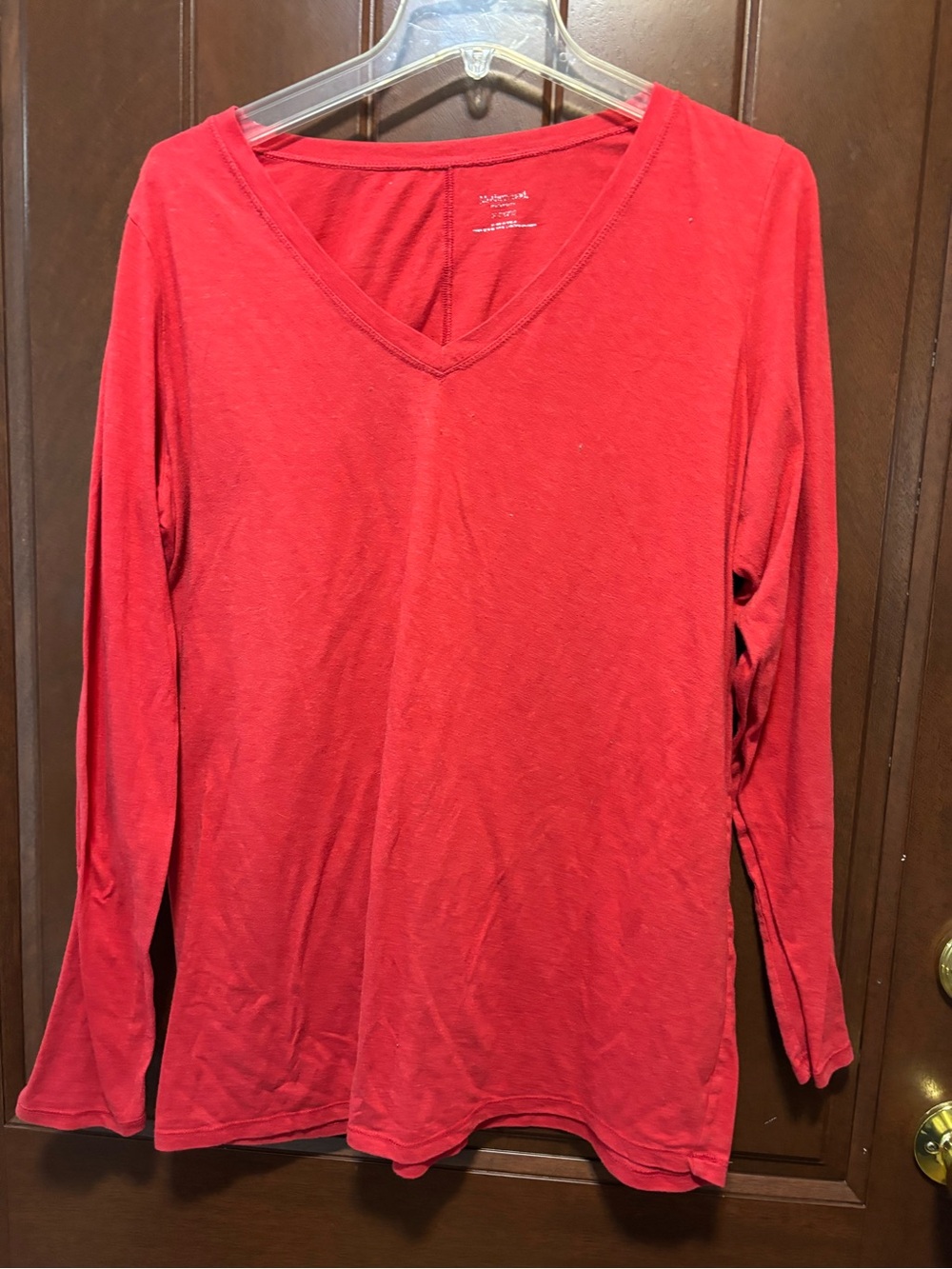 Classic Women's V-Neck Long Sleeve Top - Red